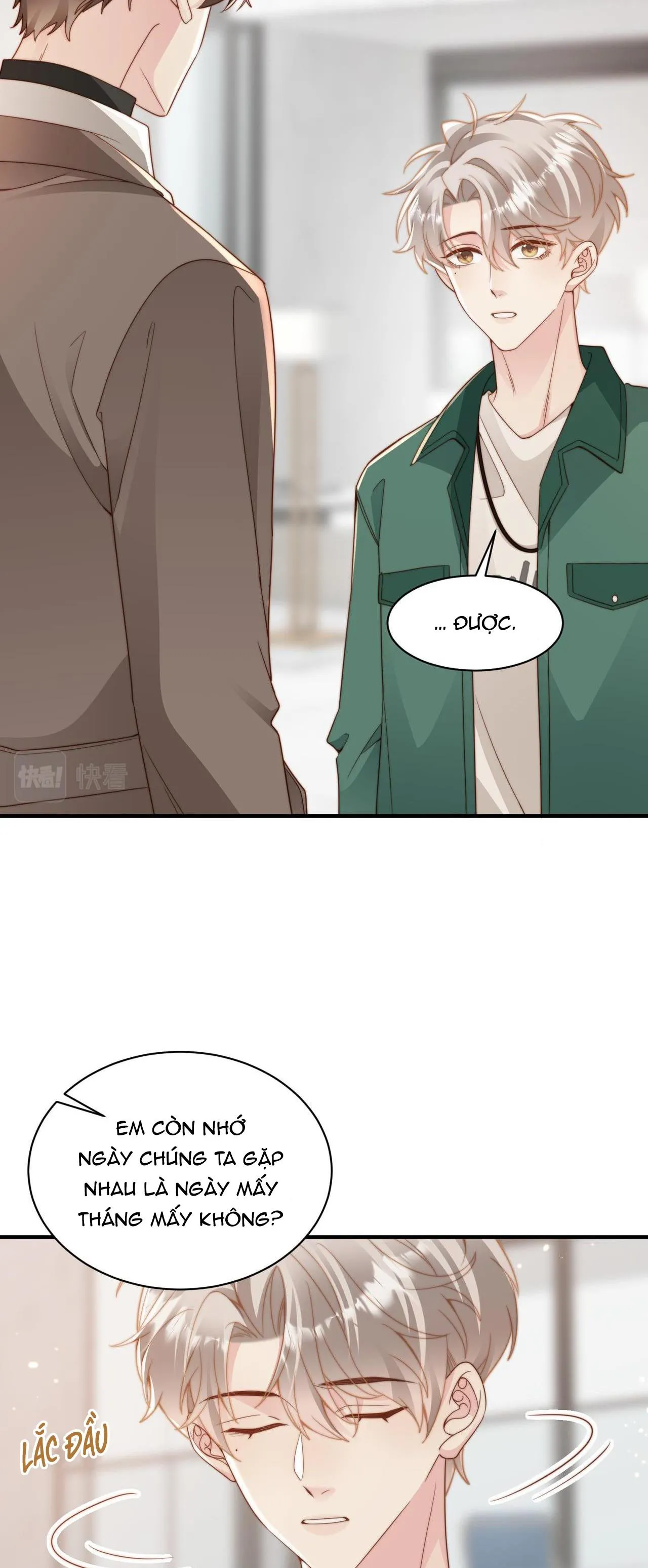 Sau khi giả mất trí nhớ, tình địch nói tôi là bạn trai của hắn Chapter 19 Trang 12