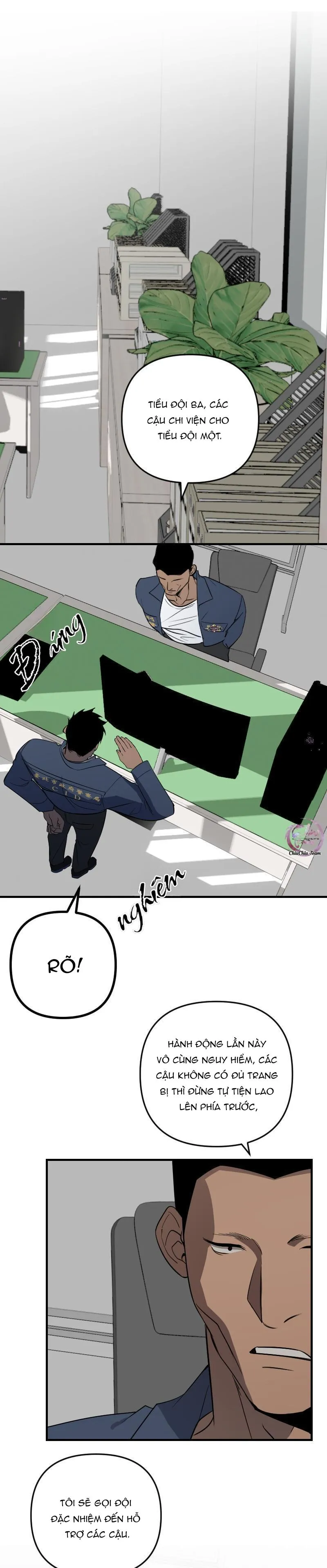 Tên Hàng Xóm Cứ Dán Mắt Vào Tôi Chapter 40 Trang 14