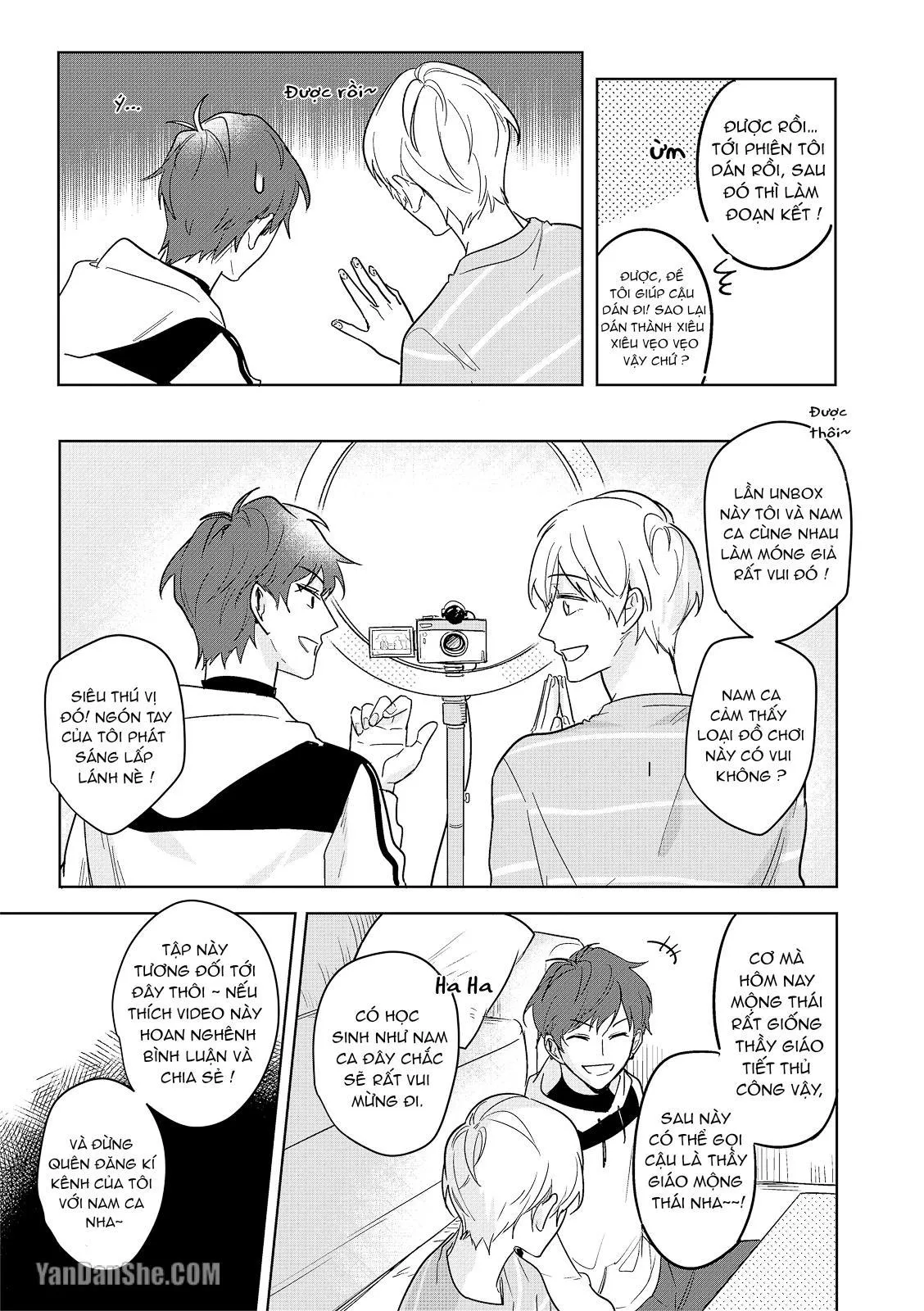 Bạn Trai Nổi Tiếng Trên Mạng Của Tôi Chapter 2 Trang 24